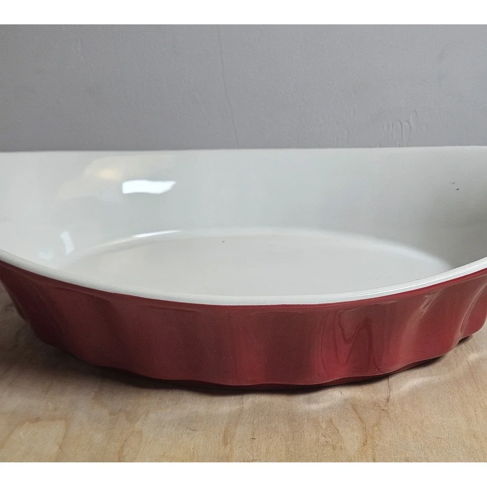 Crofton Red Stoneware Oval Baking Dish 11 x 8.25 White Interior Oven Safe